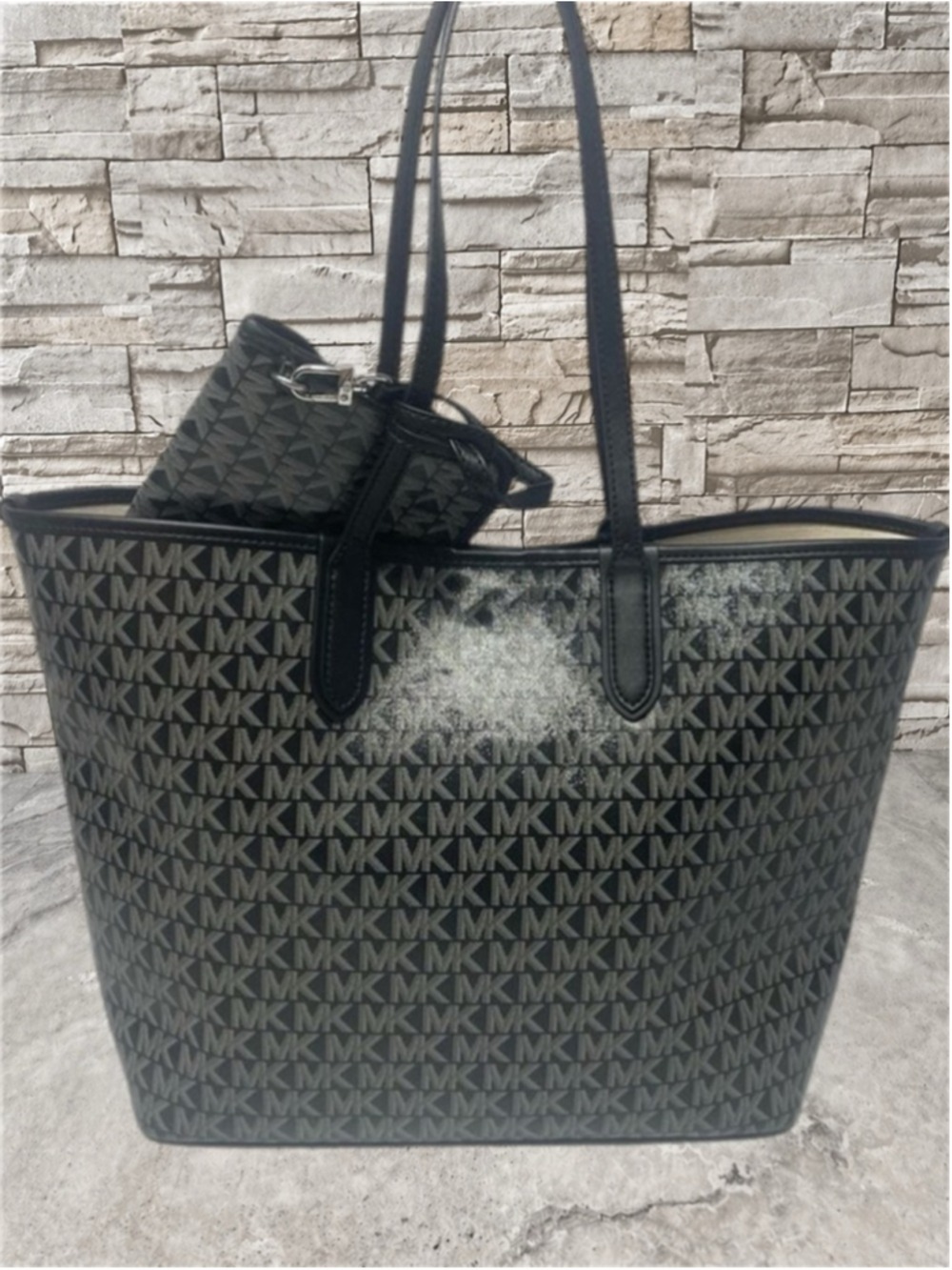 Michael Kors Eliza XL Tote + Pouch & Wallet Set MK Signature Logo Black Metallic - Picture 4 of 10